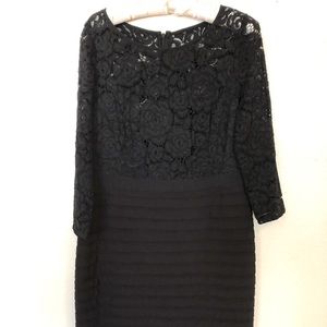 ADRIANNA PAPELL EXLARGE BLACK COCKTAIL DRESS